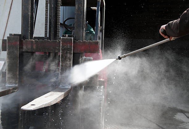 Best Parking Lot and Garage Cleaning  in Walnut Park, CA